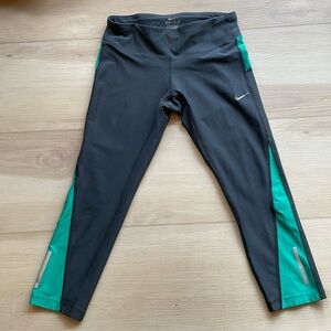 Nike dri fit ankle leggings